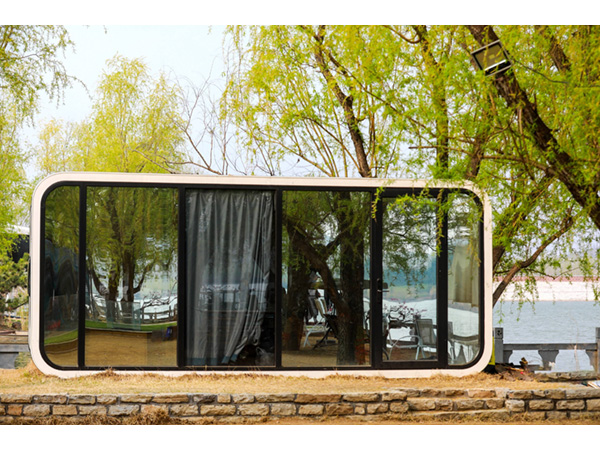 Apple Cabin House